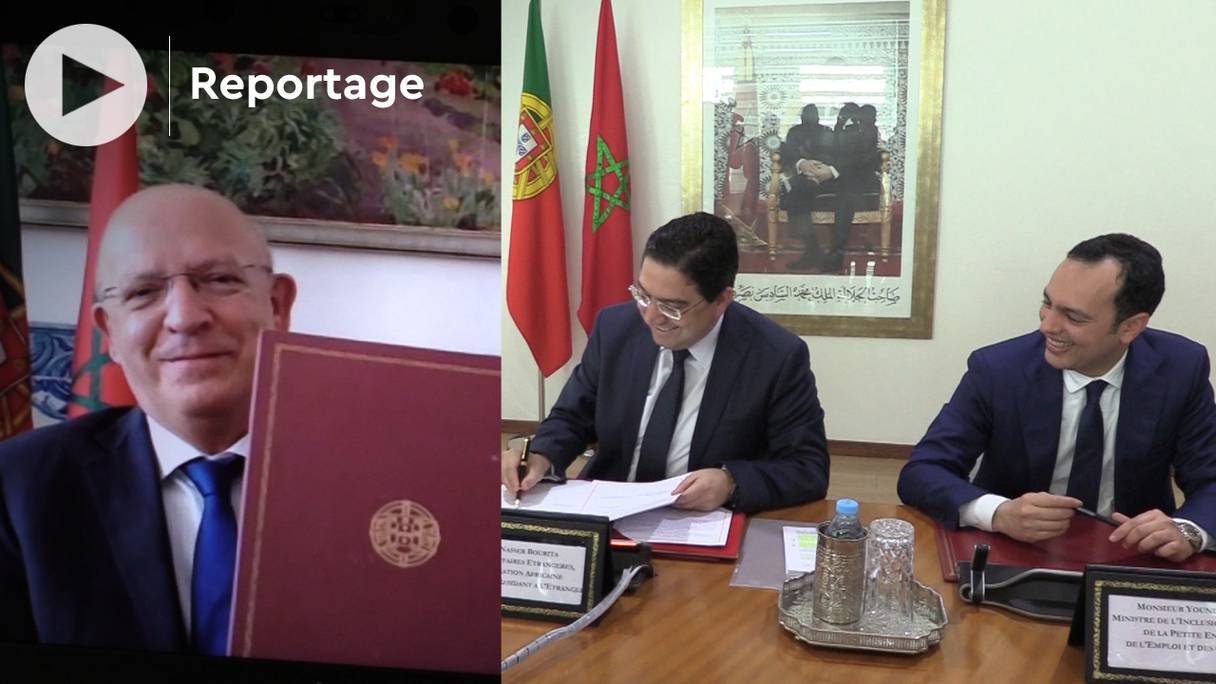 Nasser Bourita et son homologue Augusto Santos Silva ont signé un accord sur l’immigration régulière qui permettra de recruter des travailleurs marocains, lors d'une visioconfénrece, le 12 janvier 2022.

